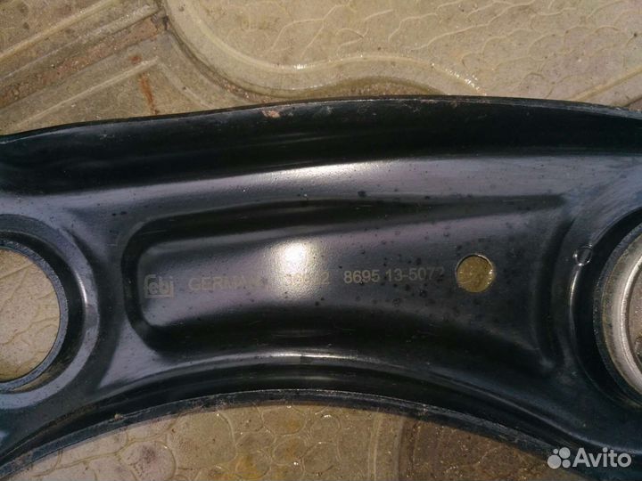 Рычаг передний правый для VW Polo (Sed RUS) 2011)