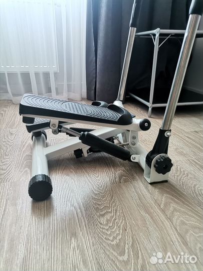 Тренажер мини степпер с поручнями