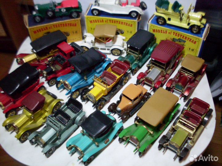 Советские и Английские игрушки.хот вилс М1\64