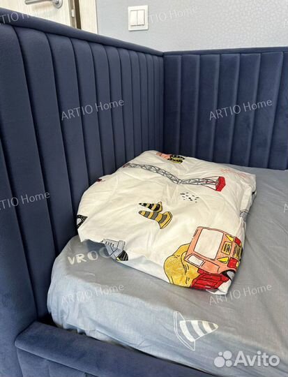 Детская кровать с мягкими бортиками