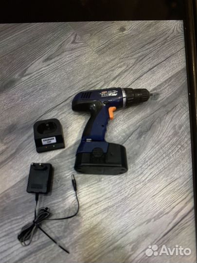 Шуруповерт