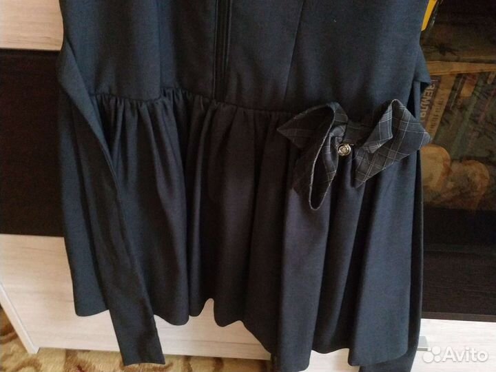 Школьный сарафан серый