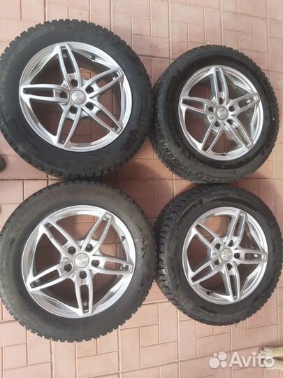 Комплект зимних колес r16