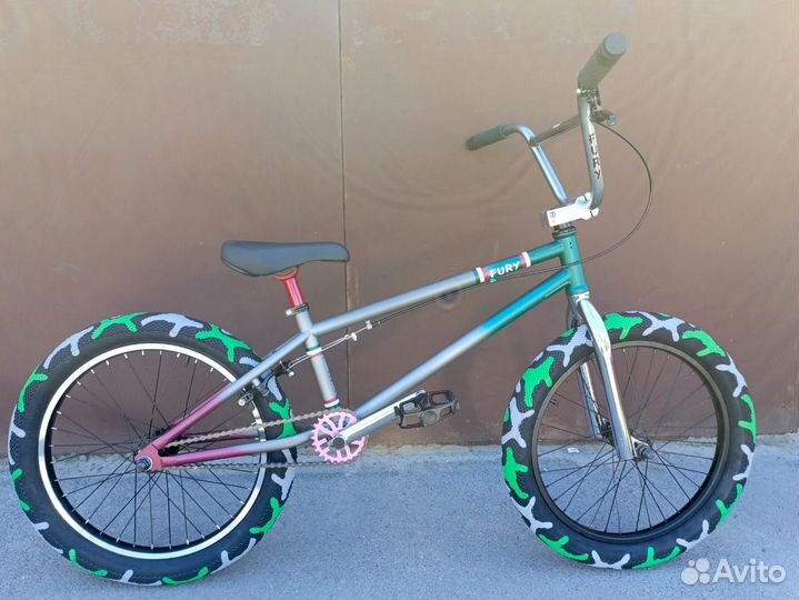 Трюковой велосипед bmx