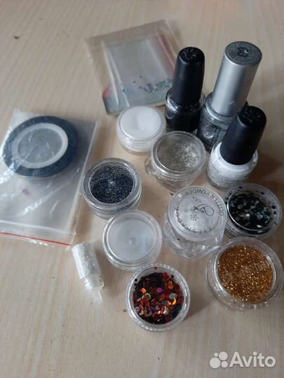 Для дизайна ногтей