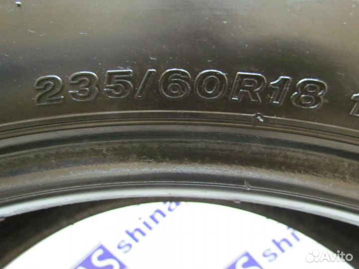 Bridgestone Blizzak LM-25 4x4 235/60 R18 92N