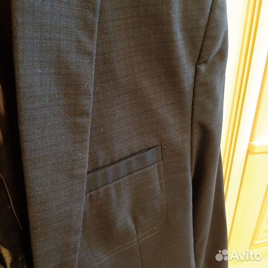 Новый легкий синий пиджак 158р