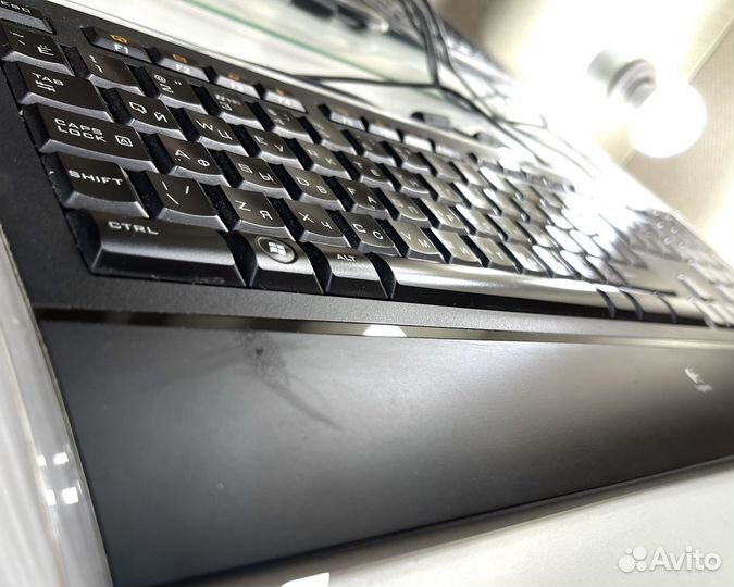 Клавиатура logitech illuminated keyboard k740