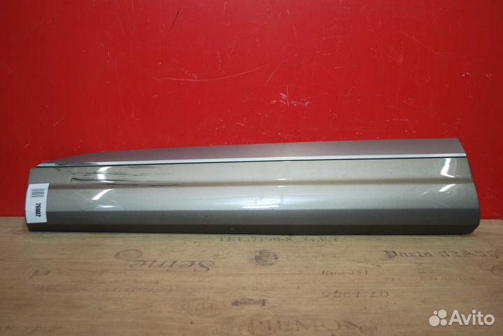 Молдинг двери передней левой передний левый Audi