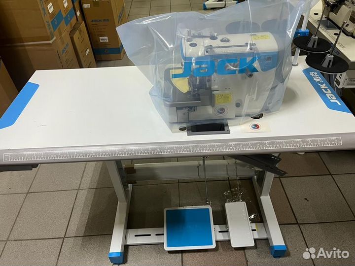 Оверлок для трикотажа 4-х нитка Jack E4S-4-M03/333