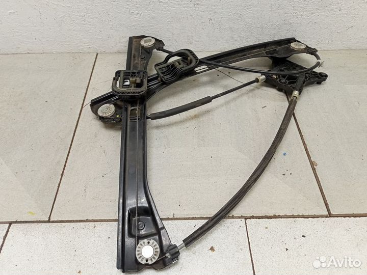 Стеклоподъемник электрический передний левый 5JA83