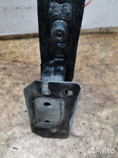 Усилитель бампеpa задний Ford Mondeo 4 седан 2.0