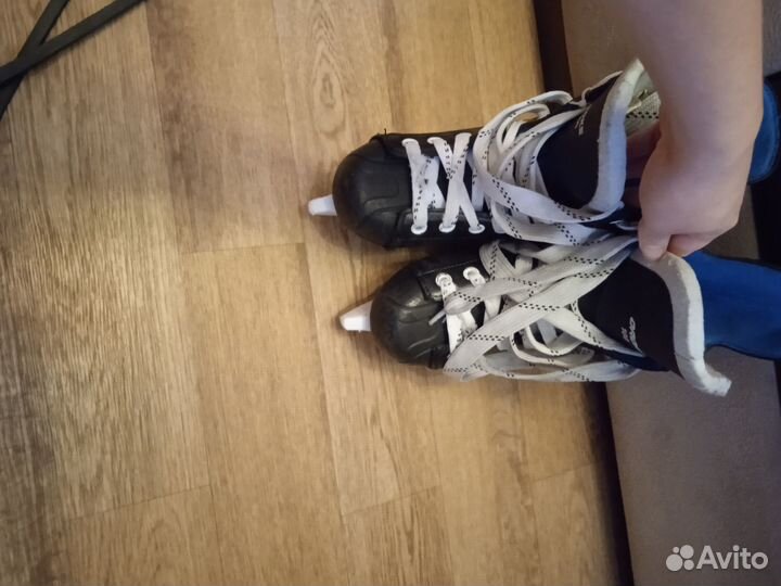 Хоккейные коньки oroks