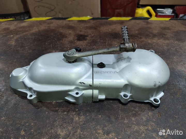 Крышки вариатора Honda Julio AF52(на Dio27/Tact30)