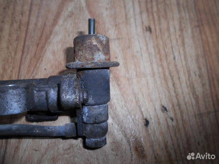 Регулятор давления топлива Hyundai Accent I 1994