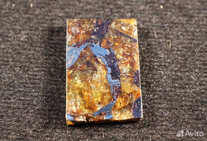 Метеорит Брагин сверкающий оливин палласит