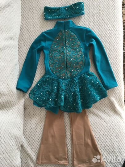 Костюм для фигурного катания