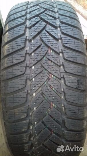 Dunlop SP Winter Sport M3 DSST ROF 235/55 R17