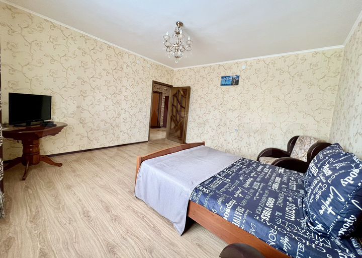 2-к. квартира, 80 м², 9/16 эт.