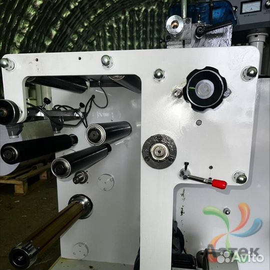 Станок продольной резки узкорулонный (бобинорезка)