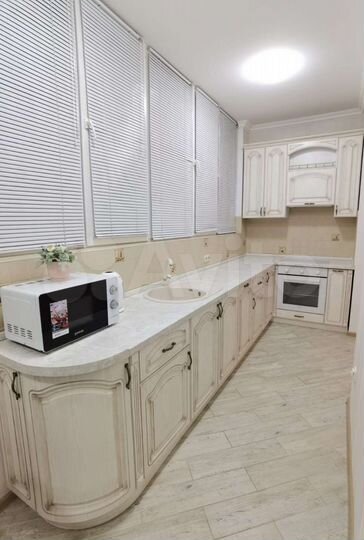 2-к. квартира, 50 м², 5/10 эт.