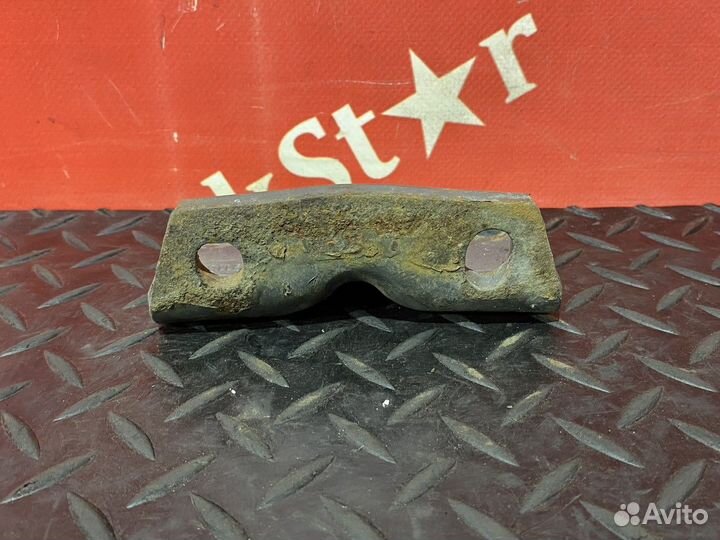 Кронштейн пневмоподушки задней Scania 5-series