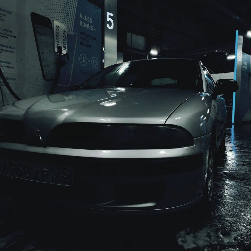 Mitsubishi Carisma: фото владельца