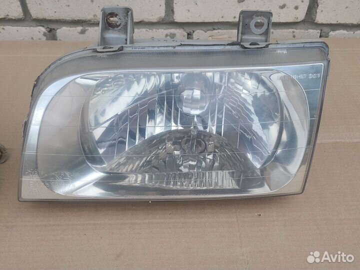 Фара передняя левая (правая) Kia Sportage 1 94-06