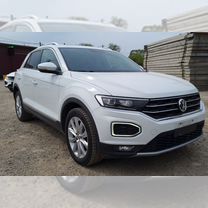 Volkswagen T-Roc 1.5 AMT, 2020, 33 000 км, с пробегом, цена 1 680 000 руб.