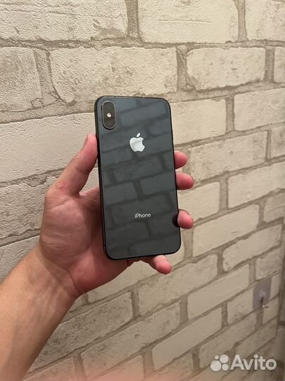 iPhone Xs, 64 ГБ