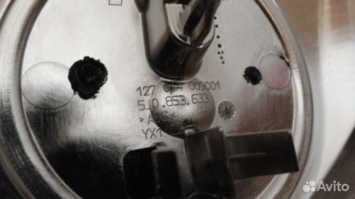 Молдинг капота Skoda Fabia 2 5J 2007-2010