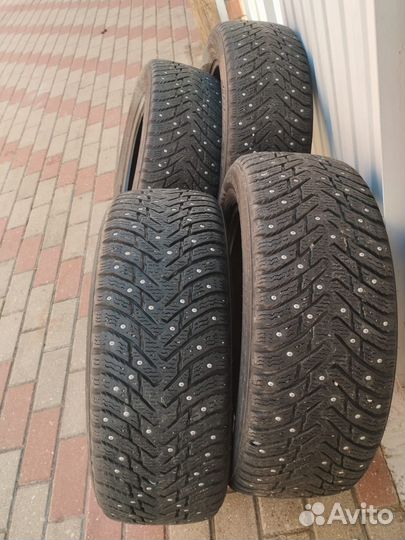 Nokian Tyres Hakkapeliitta 8 205/55 R16