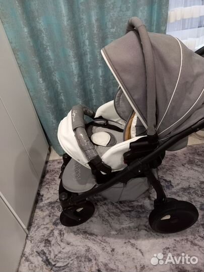 Коляска zippy 3 в 1