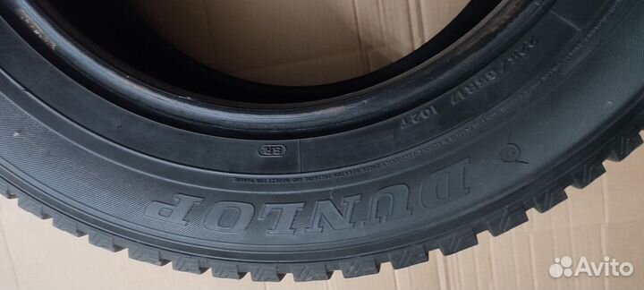 Dunlop SP Winter Ice 07 225/65 R17 102T