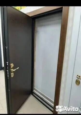 Дверь входная