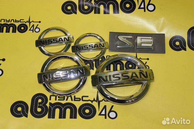 Эмблема перед зад Ниссан Nissan