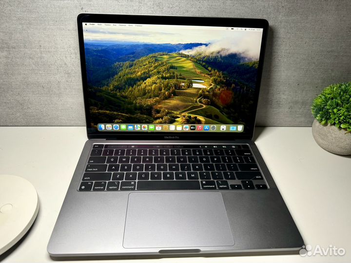 MacBook Pro 13 M1 8/256 83 цикла