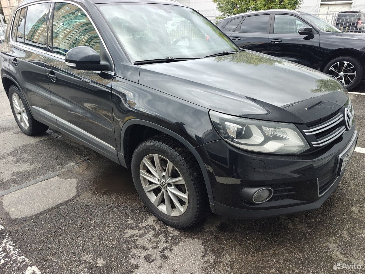 Volkswagen Tiguan 2.0 AT, 2012, 130 591 км