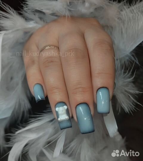 Мастер маникюра и наращивания ногтей