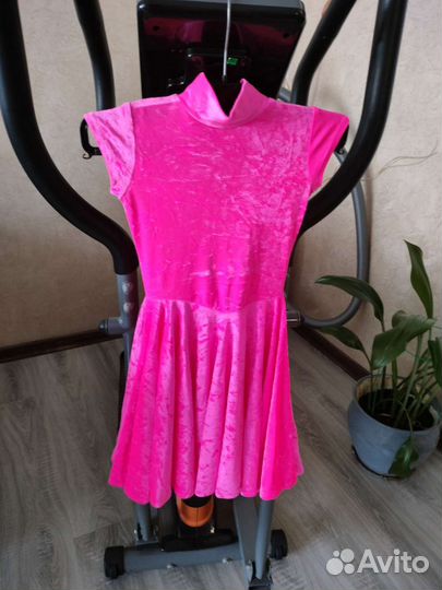 Платье для бальных танцев