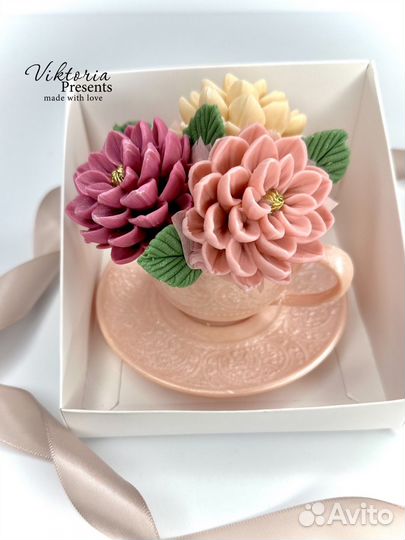 Подарок на 8 марта. Чайная пара из шоколада