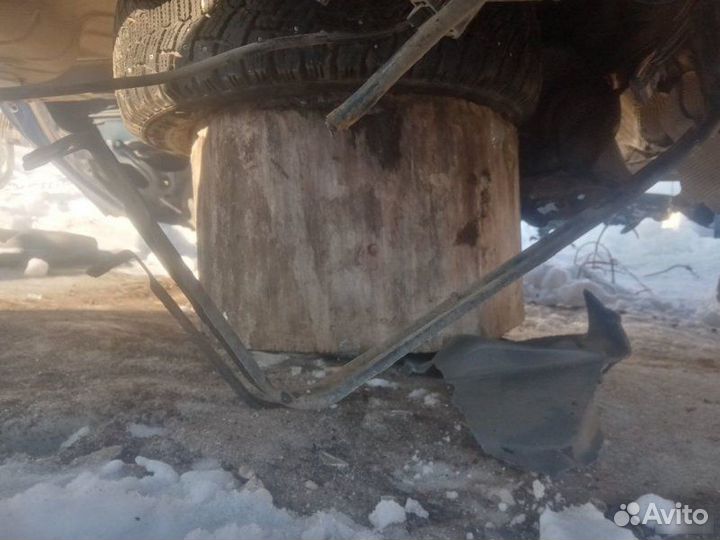 Лента крепления бензобака Ford Focus 2012