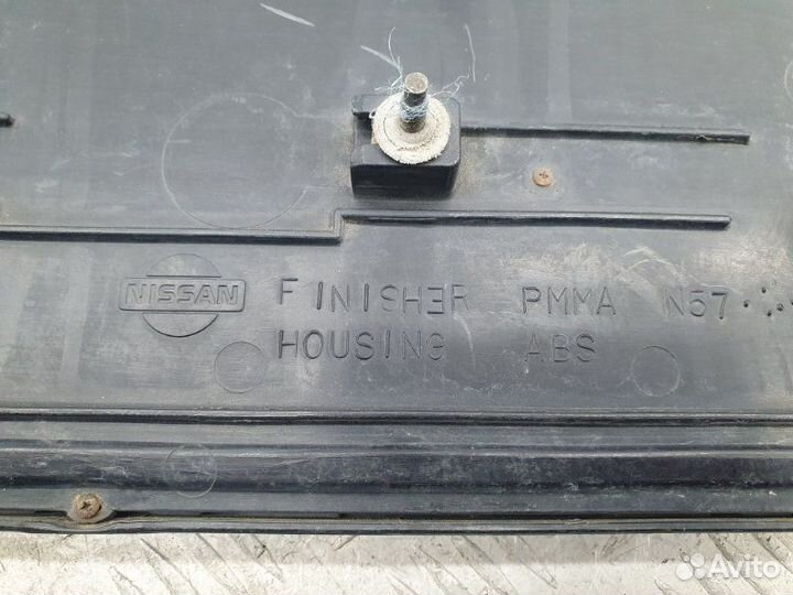 Фонарь центральный Nissan Maxima 3 J30 VQ30 1997