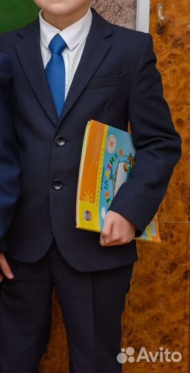 Школьный костюм для мальчика 128