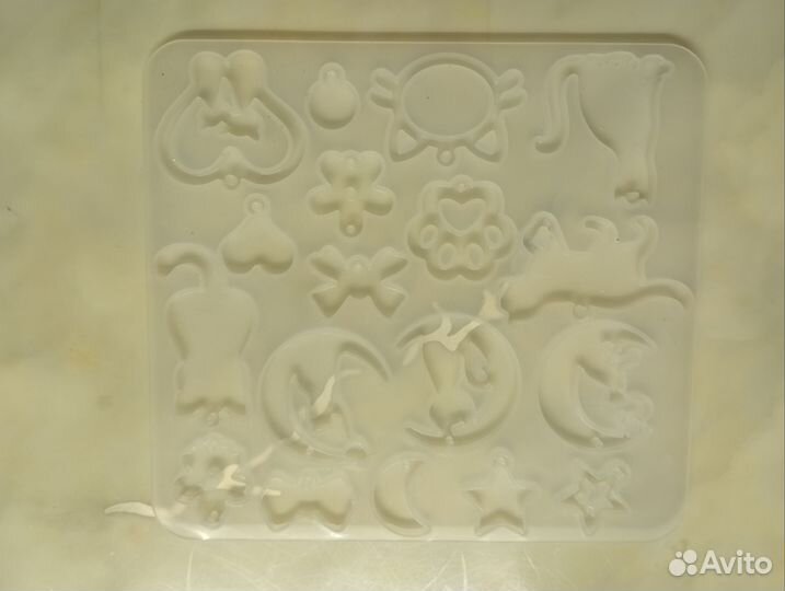 Силиконовые молды и блёстки