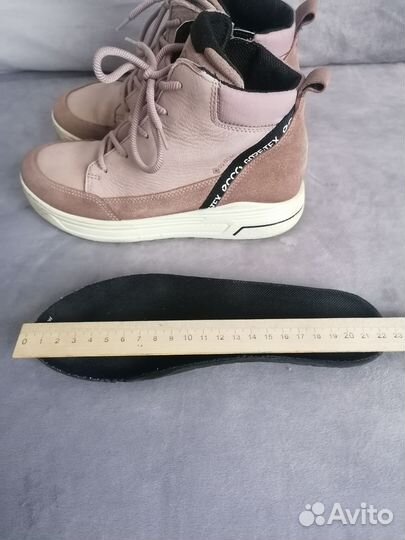 Ботинки демисезонные ecco для девочки 35