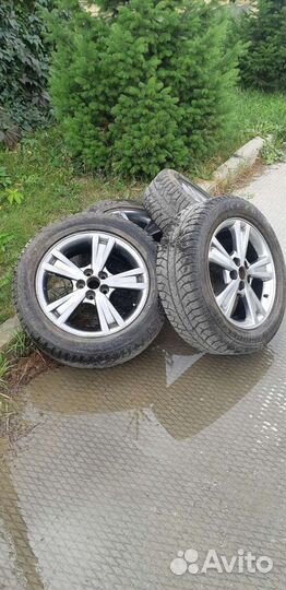 Bridgestone Ice Cruiser 7000 235/55 R18 104T