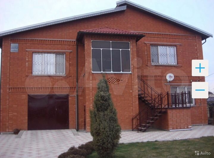 Дом 364 м² на участке 16 сот.