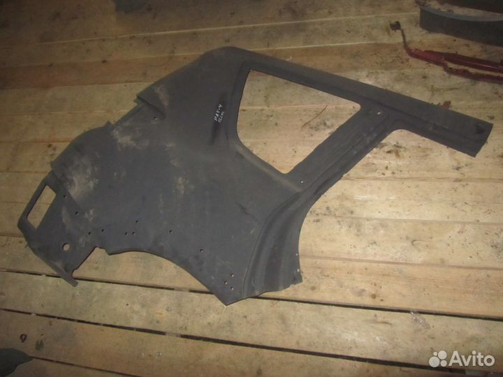 Крыло заднее правое toyota rav 4 rav4