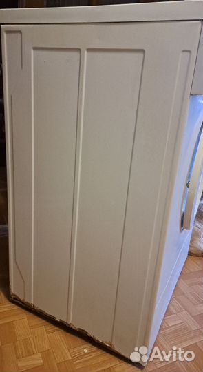 Стиральная машина Indesit (Италия)